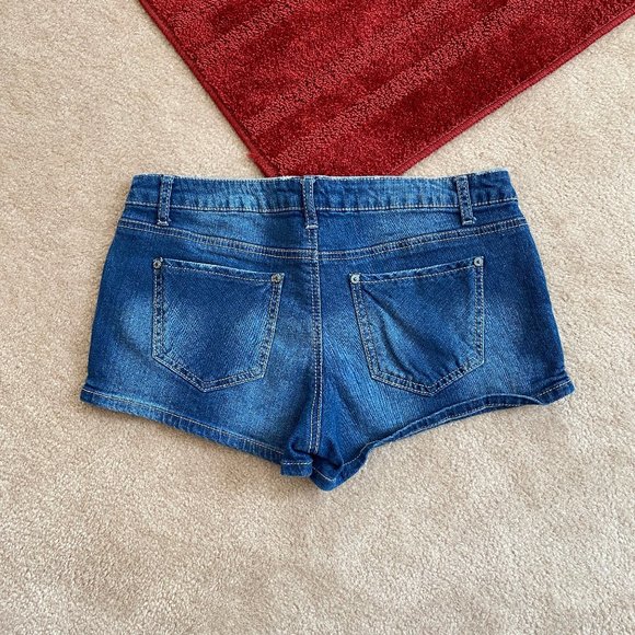 Hippie Laundry 30 Fringe Accented Denim Shorts - Picture 4 of 8